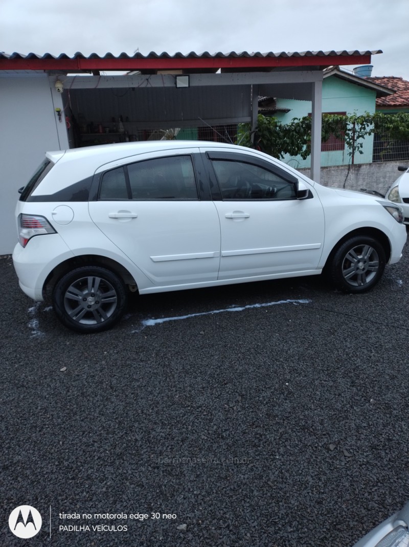 AGILE 1.4 MPFI LTZ 8V FLEX 4P MANUAL