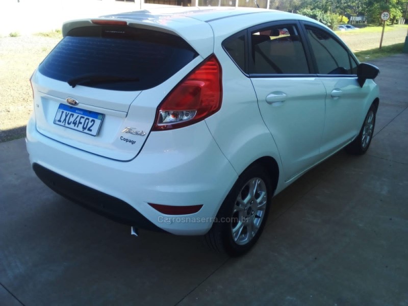 FIESTA 1.6 SE HATCH 16V FLEX 4P MANUAL - 2016 - ARROIO DO MEIO