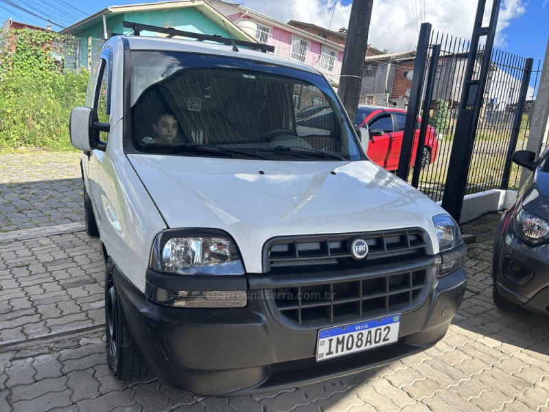 DOBLÓ 1.8 MPI CARGO 8V GASOLINA 4P MANUAL - 2006 - CAXIAS DO SUL