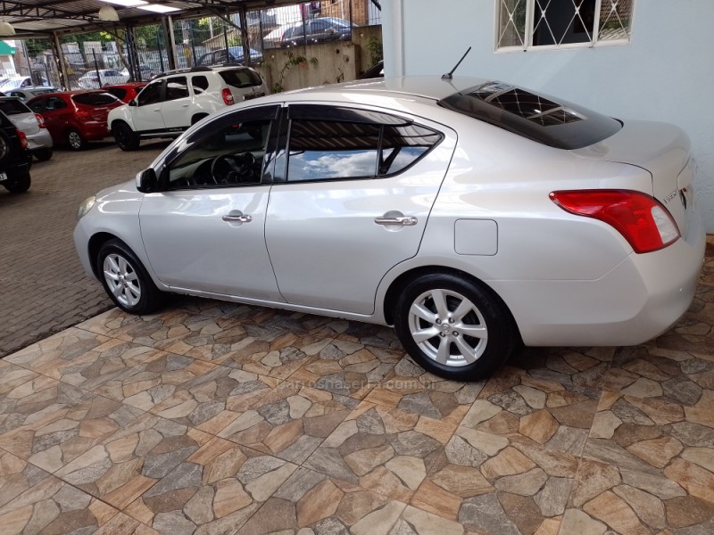 VERSA 1.6 16V FLEX SL 4P MANUAL - 2014 - CAXIAS DO SUL