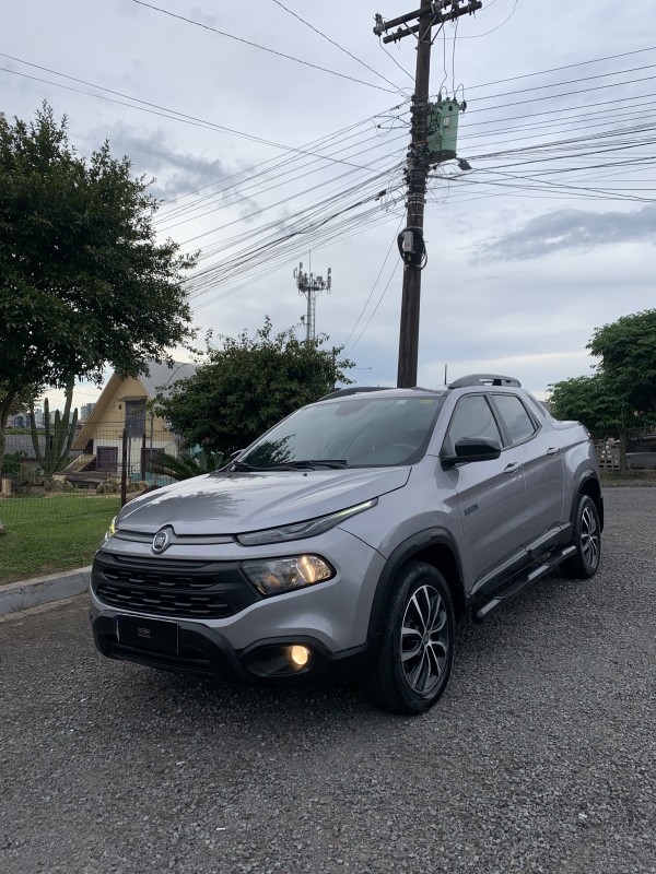 TORO 2.0 16V ULTRA 4X4 AT9 DIESEL 4P AUTOMÁTICO - 2021 - CAXIAS DO SUL