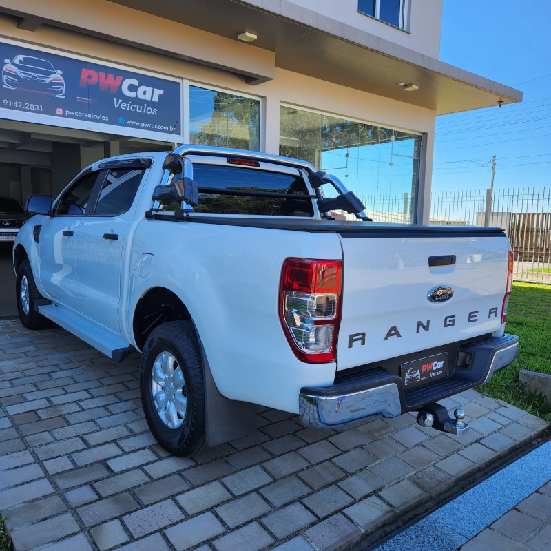 RANGER 2.5 XLS 4X2 CD 16V FLEX 4P MANUAL - 2014 - BENTO GONçALVES