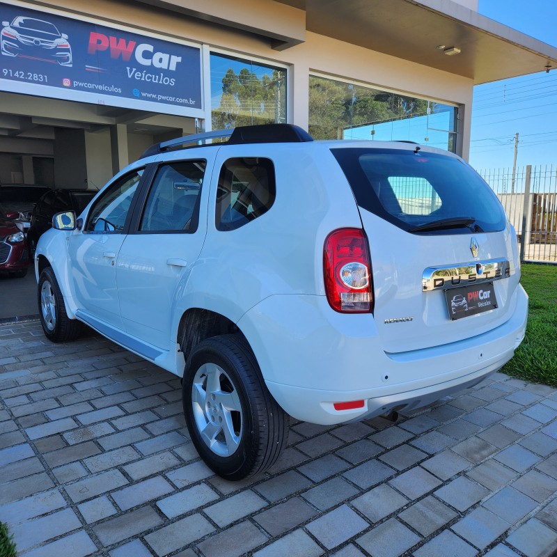 DUSTER 1.6 DYNAMIQUE 4X2 16V FLEX 4P MANUAL - 2013 - BENTO GONçALVES