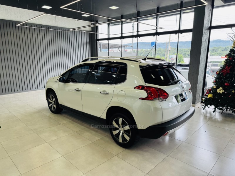 2008 1.6 16V FLEX GRIFFE 4P MANUAL - 2016 - DOIS IRMãOS