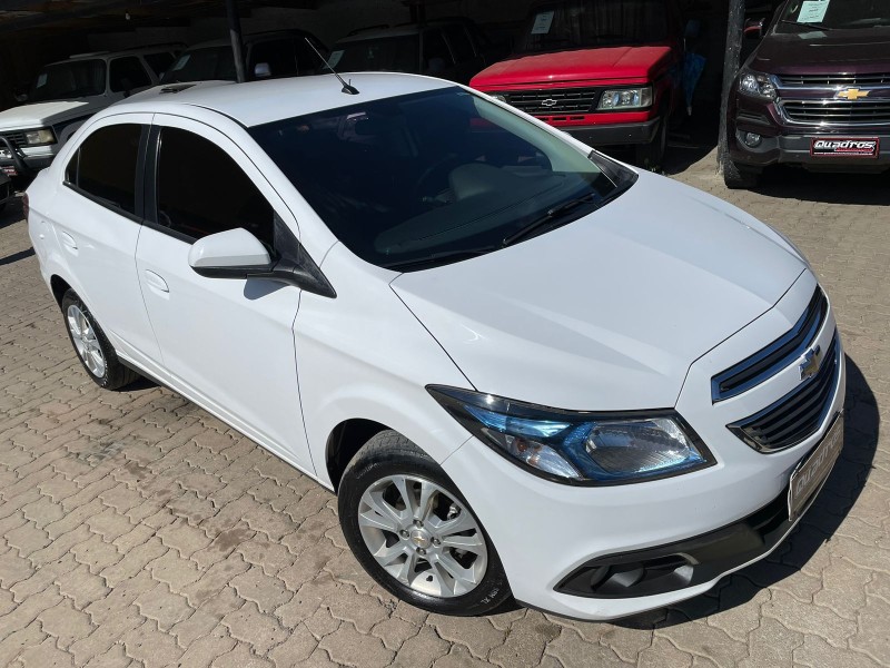 prisma 1.4 mpfi ltz 8v flex 4p automatico 2015 caxias do sul