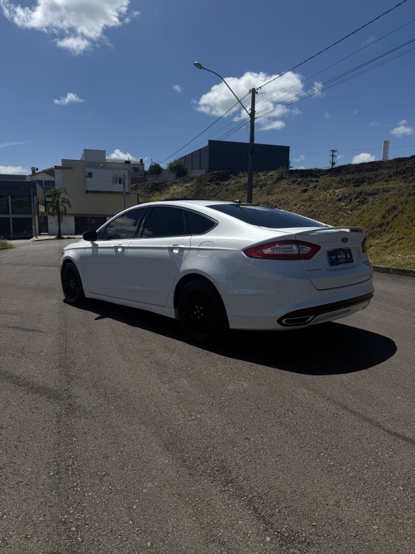 FUSION 2.0 TITANIUM GTDI ECOBOOST AWD AUTOMÁTICO - 2013 - FARROUPILHA