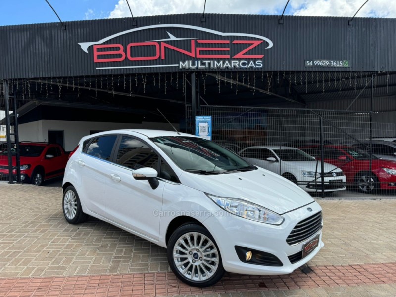 FIESTA 1.6 TITANIUM PLUS HATCH 16V FLEX 4P AUTOMÁTICO - 2016 - TAPEJARA