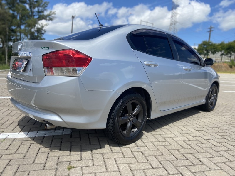 CITY 1.5 LX 16V FLEX 4P MANUAL - 2011 - CAXIAS DO SUL