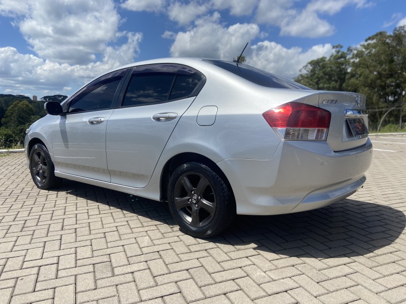 CITY 1.5 LX 16V FLEX 4P MANUAL - 2011 - CAXIAS DO SUL