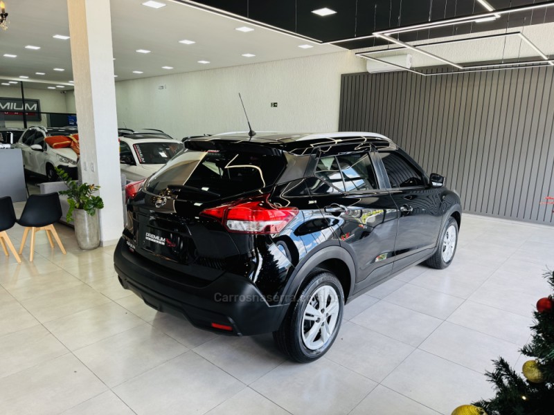 KICKS 1.6 16V FLEX S 4P MANUAL - 2019 - DOIS IRMãOS