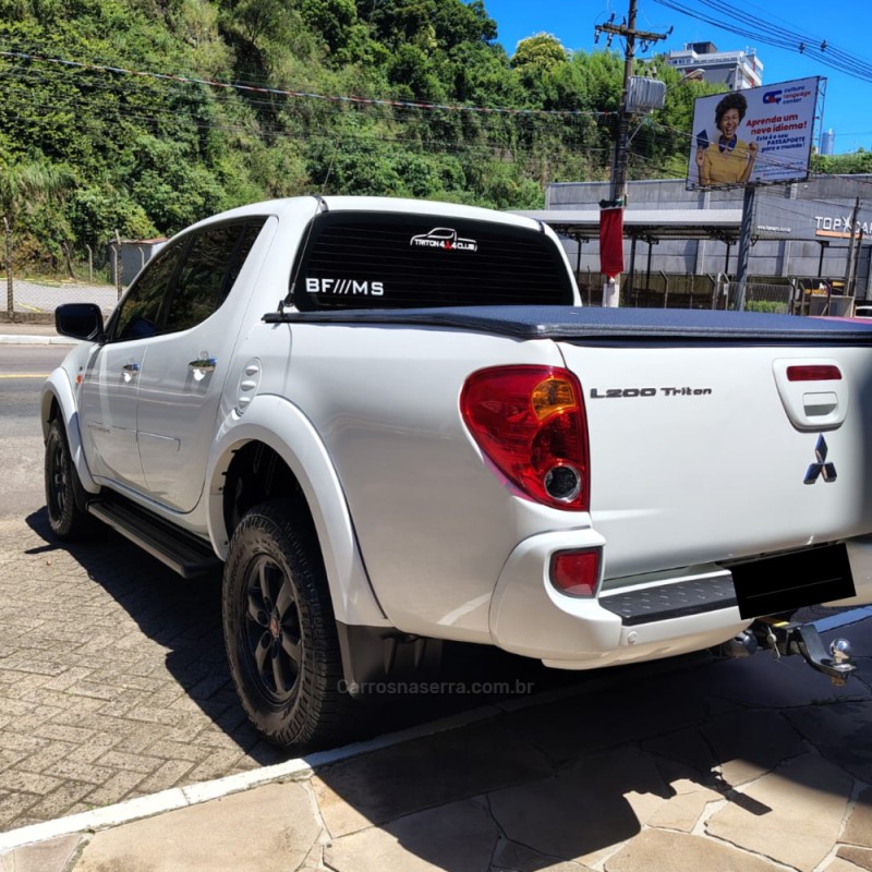 L200 TRITON 3.2 HPE 4X4 CD 16V TURBO INTERCOOLER DIESEL 4P AUTOMÁTICO - 2013 - BENTO GONçALVES