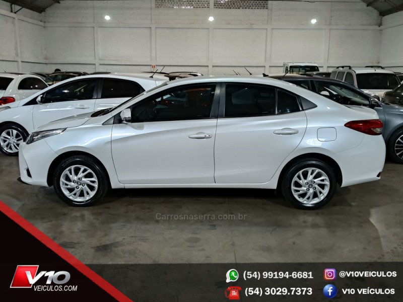 YARIS 1.5 XS SEDAN 16V FLEX 4P AUTOMÁTICO - 2023 - CAXIAS DO SUL