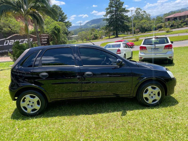 CORSA 1.4 MPFI MAXX 8V FLEX 4P MANUAL - 2012 - BOM PRINCíPIO