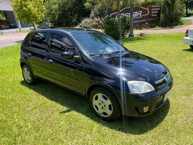 CORSA 1.4 MPFI MAXX 8V FLEX 4P MANUAL - 2012 - BOM PRINCíPIO