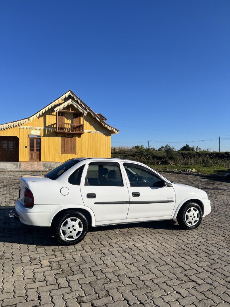 CORSA 1.0 MPFI CLASSIC SEDAN 8V GASOLINA 4P MANUAL - 2006 - ANTôNIO PRADO