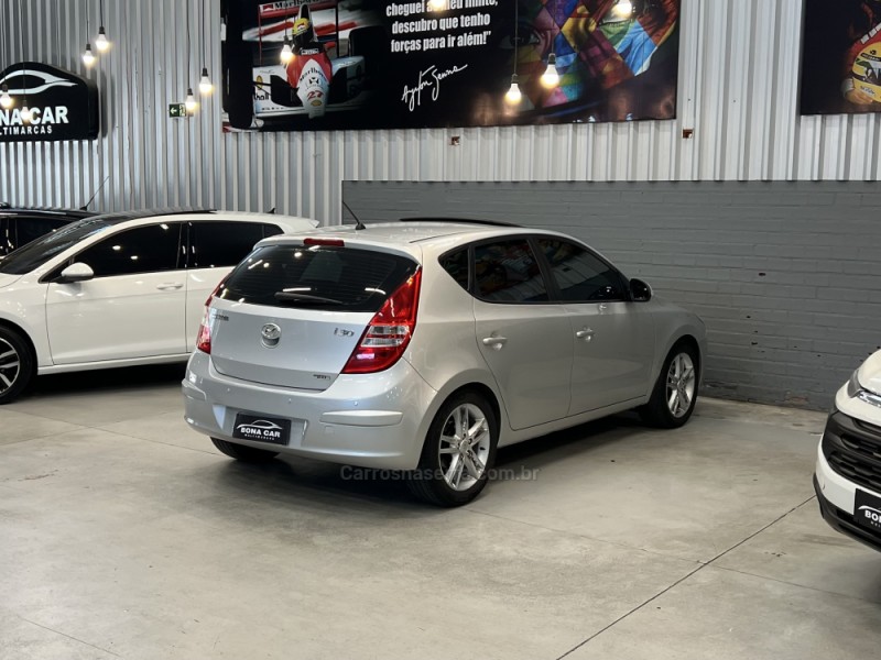 I30 2.0 MPFI GLS 16V GASOLINA 4P AUTOMÁTICO - 2012 - CAXIAS DO SUL