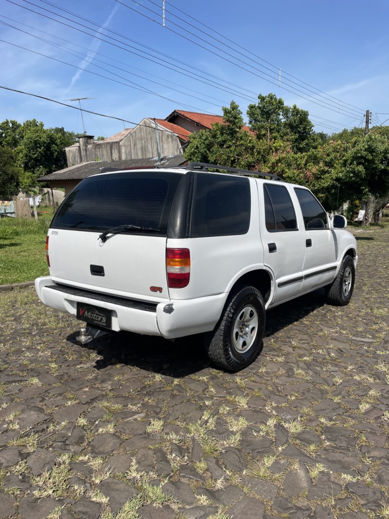 BLAZER 2.2 EFI DLX 4X2 8V GASOLINA 4P MANUAL - 1997 - PAROBé