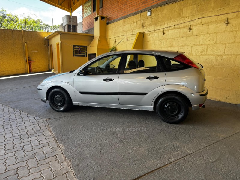 FOCUS 1.6 GL 8V GASOLINA 4P MANUAL - 2005 - CAXIAS DO SUL