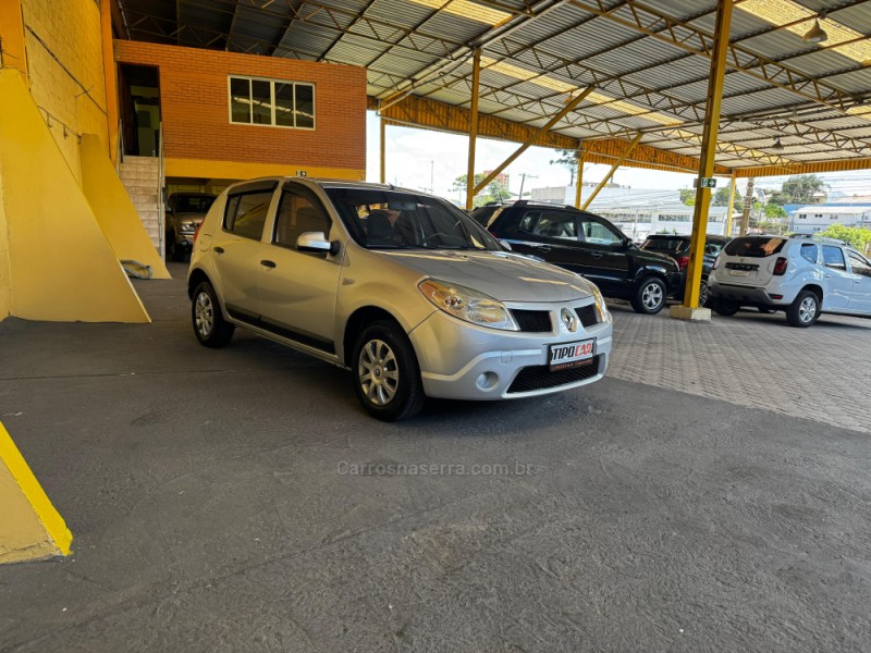 SANDERO 1.0 EXPRESSION 16V FLEX 4P MANUAL - 2011 - CAXIAS DO SUL