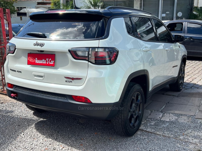 COMPASS 2.0 TRAILHAWK TD350 TURBO DIESEL 4X4 4P AUTOMÁTICO - 2022 - FARROUPILHA