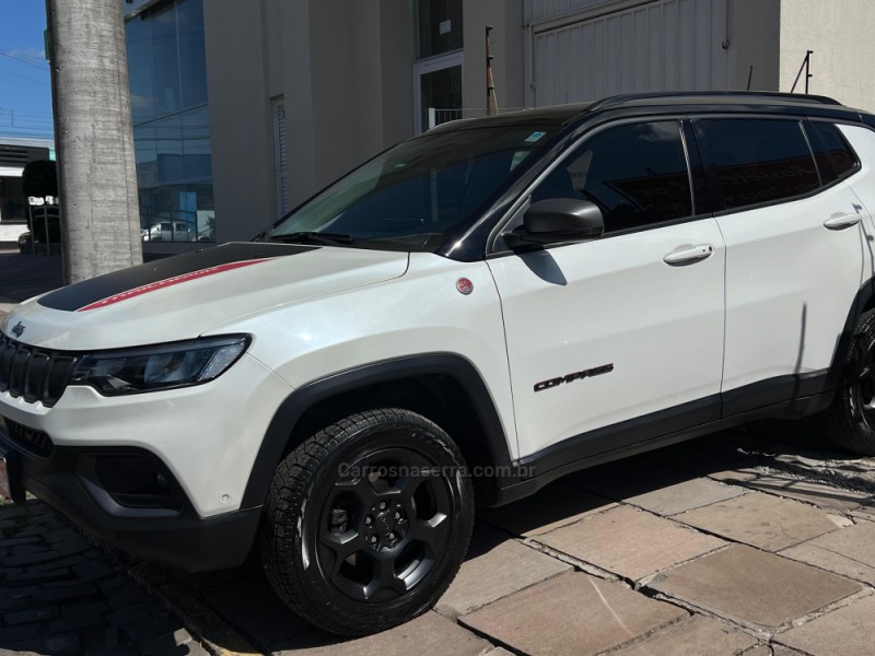 COMPASS 2.0 TRAILHAWK TD350 TURBO DIESEL 4X4 4P AUTOMÁTICO - 2022 - FARROUPILHA