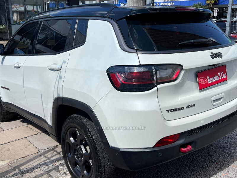 COMPASS 2.0 TRAILHAWK TD350 TURBO DIESEL 4X4 4P AUTOMÁTICO - 2022 - FARROUPILHA