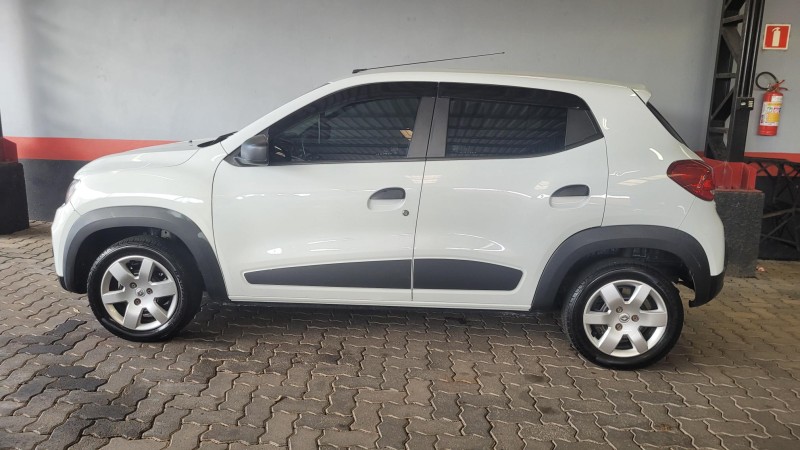 KWID 1.0 12V SCE FLEX ZEN MANUAL - 2019 - GARIBALDI