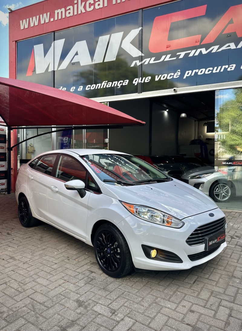 FIESTA 1.6 TITANIUM SEDAN 16V FLEX 4P AUTO - 2014 - ESTâNCIA VELHA