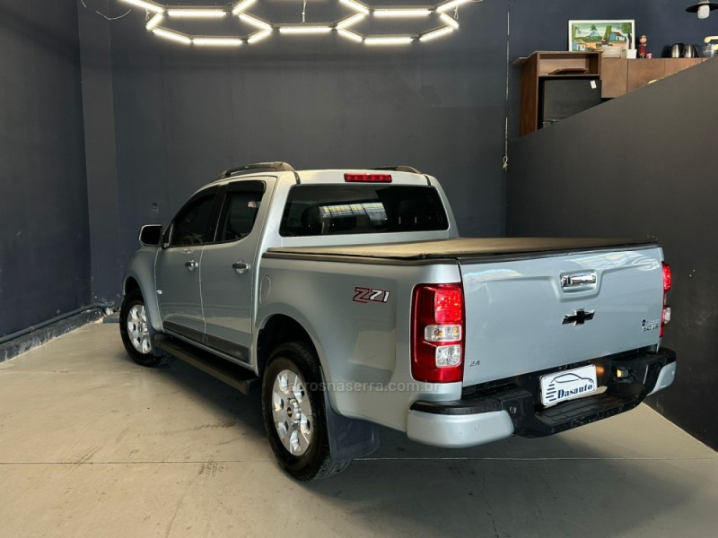 S10 2.4 LS 4X2 CD 8V FLEX 4P MANUAL - 2013 - CAXIAS DO SUL