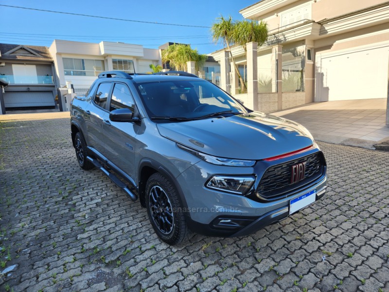 TORO 2.0 16V ULTRA 4X4 AT9 DIESEL 4P AUTOMÁTICO - 2024 - MONTENEGRO