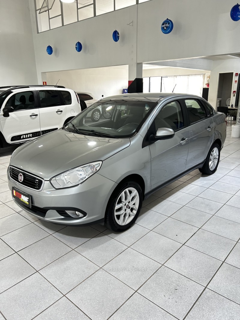 grand siena 1.6 mpi essence 16v flex 4p automatizado 2017 caxias do sul