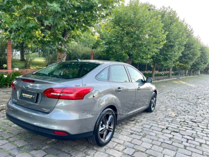 FOCUS 2.0 SE PLUS SEDAN 16V FLEX 4P AUTOMÁTICO - 2016 - BENTO GONçALVES