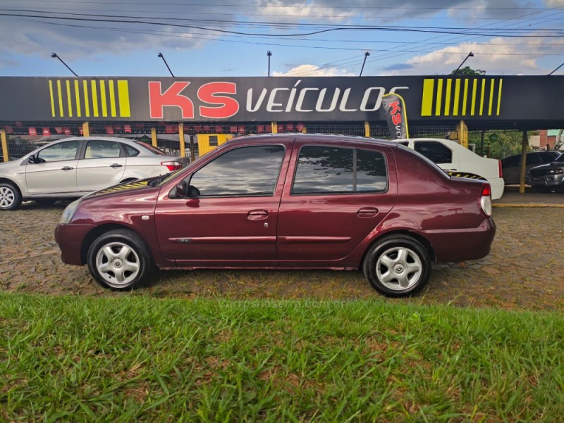 CLIO 1.0 PRIVILÉGE SEDAN 16V FLEX 4P MANUAL - 2008 - DOIS IRMãOS