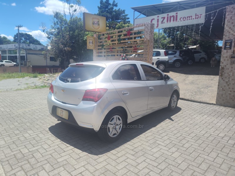 ONIX 1.0 MPFI LT 8V FLEX 4P MANUAL - 2018 - CANELA