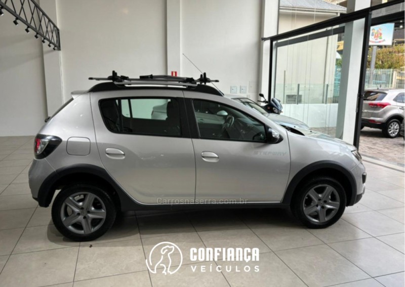 SANDERO 1.6 STEPWAY EASY R 16V FLEX 4P AUTOMÁTICO - 2019 - BENTO GONçALVES