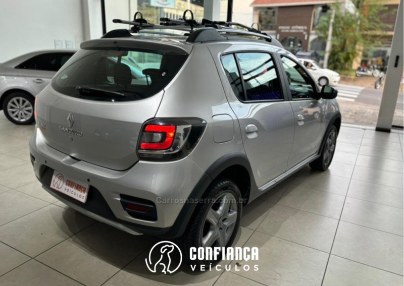 SANDERO 1.6 STEPWAY EASY R 16V FLEX 4P AUTOMÁTICO - 2019 - BENTO GONçALVES