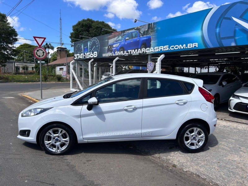 FIESTA 1.6 SE HATCH 16V FLEX 4P MANUAL - 2016 - VENâNCIO AIRES