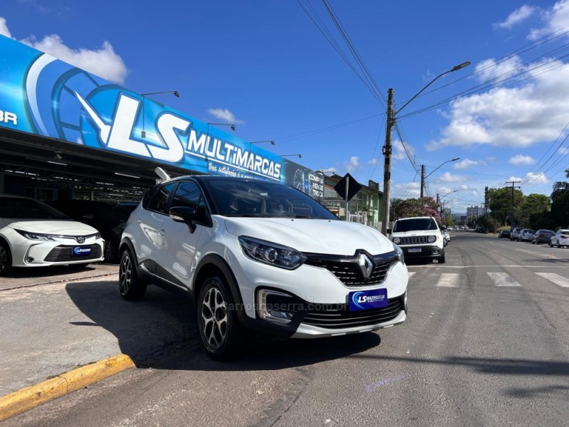 CAPTUR 1.6 16V INTENSE BOSE FLEX 4P AUTOMÁTICO - 2018 - VENâNCIO AIRES