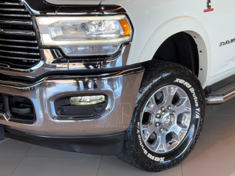 3500 LARAMIE 6.7 CD 4X4 TURBO DIESEL 4P AUTOMÁTICO - 2022 - DOIS IRMãOS