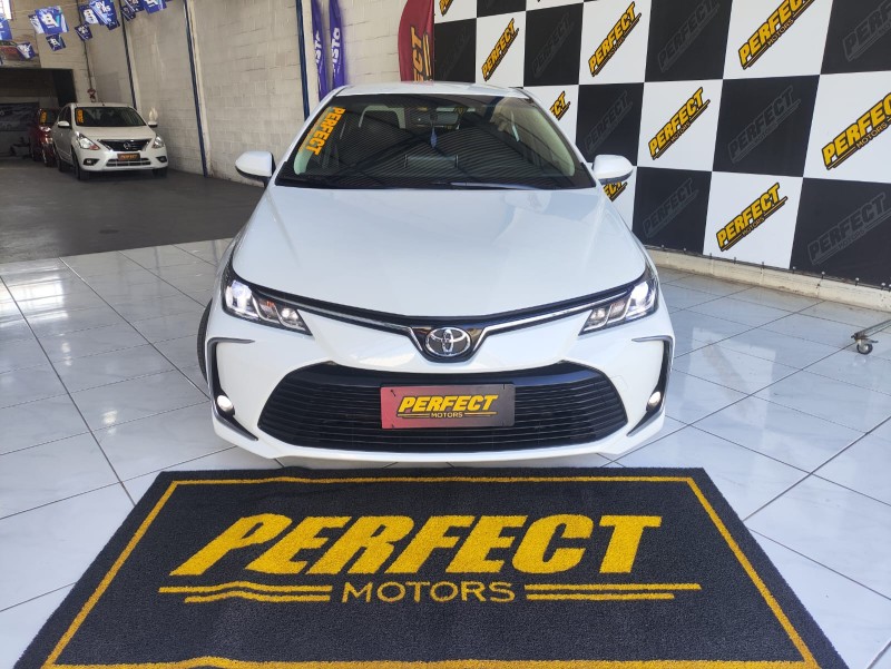 COROLLA 2.0 XEI 16V FLEX 4P AUTOMÁTICO - 2022 - PORTãO