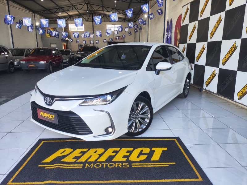 COROLLA 2.0 XEI 16V FLEX 4P AUTOMÁTICO - 2022 - PORTãO