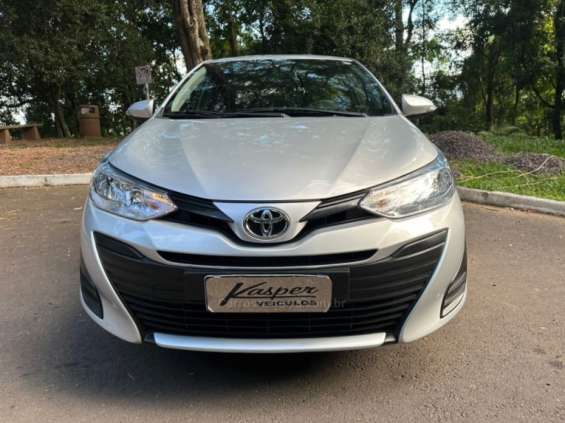 YARIS 1.5 XL PLUS CONNECT 16V FLEX 4P AUTOMÁTICO - 2022 - DOIS IRMãOS