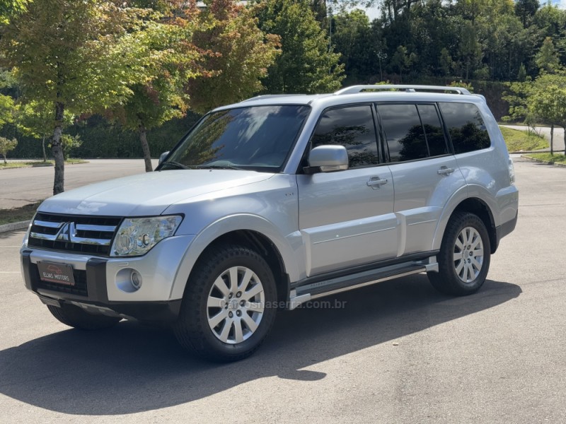 PAJERO FULL 3.8 HPE 4X4 V6 24V GASOLINA 4P AUTOMÁTICO - 2008 - BENTO GONçALVES