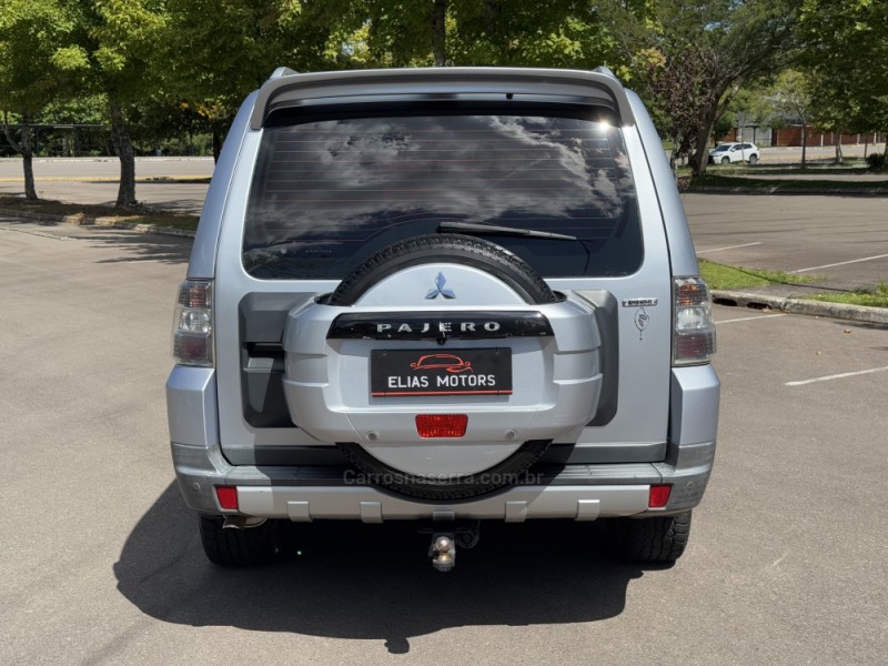 PAJERO FULL 3.8 HPE 4X4 V6 24V GASOLINA 4P AUTOMÁTICO - 2008 - BENTO GONçALVES