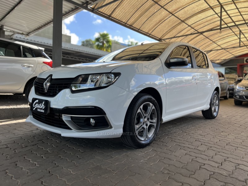 SANDERO 1.0 12V GT LINE LIMITED FLEX 4P MANUAL - 2019 - BOM PRINCíPIO