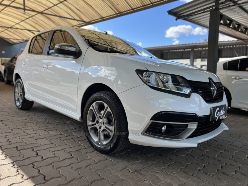 SANDERO 1.0 12V GT LINE LIMITED FLEX 4P MANUAL - 2019 - BOM PRINCíPIO