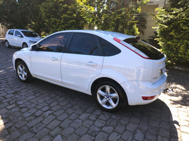 FOCUS 1.6 GL 8V GASOLINA 4P MANUAL - 2013 - FARROUPILHA