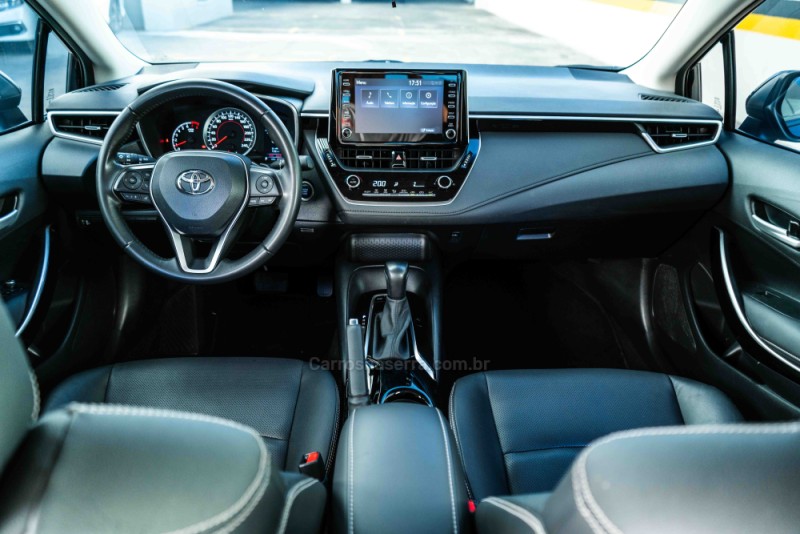 COROLLA 2.0 XEI 16V FLEX 4P AUTOMÁTICO - 2022 - PORTO ALEGRE