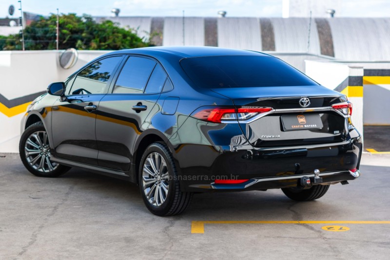 COROLLA 2.0 XEI 16V FLEX 4P AUTOMÁTICO - 2022 - PORTO ALEGRE