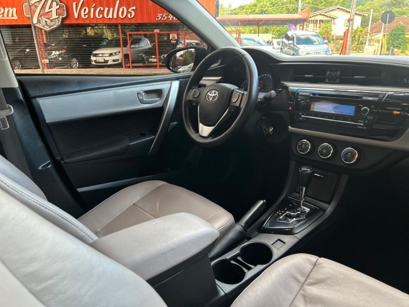 COROLLA 1.8 GLI 16V FLEX 4P AUTOMÁTICO - 2015 - TRêS COROAS